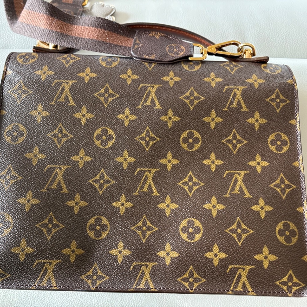 LOUIS VUITTON ❤️ Monogram Monceau Shoulder / Crossbody 2 Way Bag - Picture 11 of 16